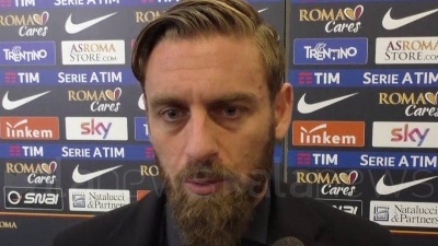 Scene from L'audio di De Rossi ad un amico: "Sono due anni che non mi parlano"