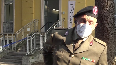Scene from Milano, l'Esercito attiva il punto vaccinale antinfluenzale: "Somministriamo seicento dosi al giorno"
