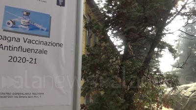 Scene from Milano, l'Esercito attiva il punto vaccinale antinfluenzale: "Somministriamo seicento dosi al giorno"