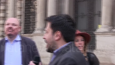 Scene from Cannabis: consigliere del Partito Democratico fuma spinello davanti a Comune Milano