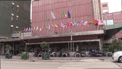 Scene from Coronavirus, hotel Michelangelo pronto per ospiti in quarantena