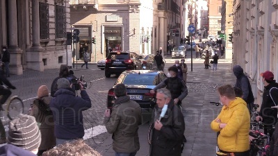 Scene from Governo, Conte lascia Palazzo Chigi per andare al Quirinale