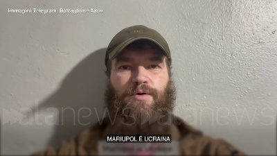 Scene from Ucraina, battaglione Azov: "Lanciate bombe pesanti, sono morte due donne"