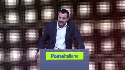 Scene from Casamonica, Salvini: "Dopo ruspe minacce, non mi intimoriscono"