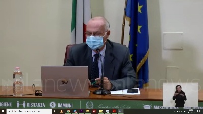 Scene from Covid, Rezza: "Auspichiamo a ottimo livello assistenza domiciliare"
