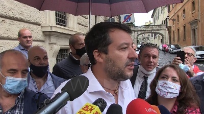 Scene from Salvini: "Oggi sentirò altri leader centro destra, volevo i dati definitivo"
