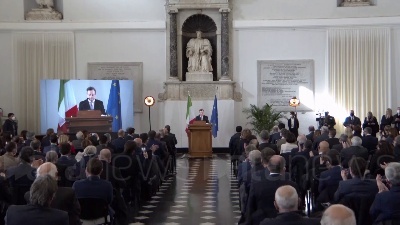 Scene from Bollette, Draghi: "Intervento di ampia portata nei prossimi giorni"