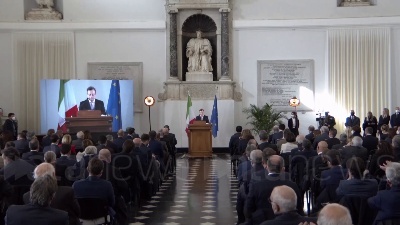 Scene from Bollette, Draghi: "Intervento di ampia portata nei prossimi giorni"