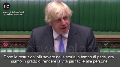 Scene from Coronavirus, Johnson: "Il lungo letargo nazionale sta iniziando a finire"