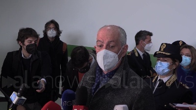 Scene from Covid, Gabrielli: "A Milano 400 agenti vaccinati al giorno"