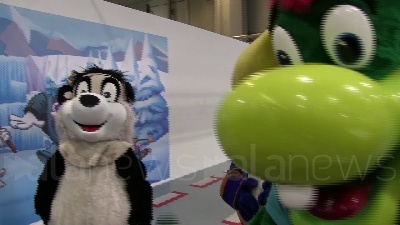 Scene from Vaccini Lombardia, grazie a Gardaland l'hub Fiera Milano diventa un 'parco divertimenti'