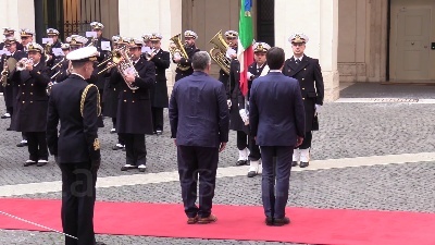 Scene from Coronavirus, Sbailò: "Questo stato di eccezione o lo legalizzi o  uccide la democrazia"