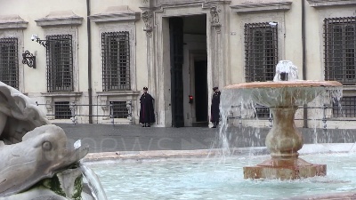Scene from Coronavirus, Sbailò: "Questo stato di eccezione o lo legalizzi o  uccide la democrazia"