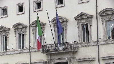 Scene from Coronavirus, Sbailò: "Questo stato di eccezione o lo legalizzi o  uccide la democrazia"