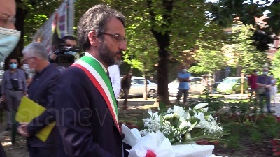 Scene from Borsellino, commemorazione nei giardini a Milano: "Il fresco profumo di libertà"