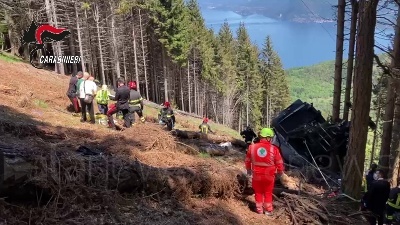 Scene from Funivia Stresa-Mottarone, le immagini dei soccorsi alla cabina precipitata