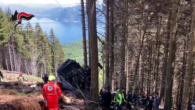 Scene from Funivia Stresa-Mottarone, le immagini dei soccorsi alla cabina precipitata