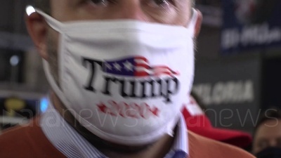Scene from Salvini con mascherina pro-Trump: "Non ho perso la speranza che vinca"