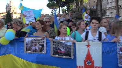 Scene from Ucraina, a Roma la marcia nella giornata dell'indipendenza