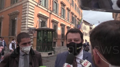 Scene from Speranza, Salvini: "Oggi era mozione per sfiduciare Draghi, io mi fido di lui"