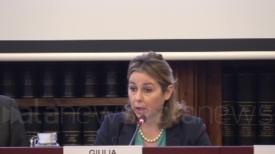 Scene from Sanità, Grillo: "Pagato tutto payback, 2,3 mld a Regioni"