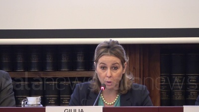 Scene from Sanità, Grillo: "Pagato tutto payback, 2,3 mld a Regioni"