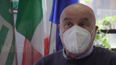 Scene from Vaccini Lombardia, Cisl: "Over 80 convocati senza appuntamento e poi mandati a casa"