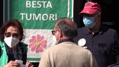 Scene from Vaccini Lombardia, Cisl: "Over 80 convocati senza appuntamento e poi mandati a casa"