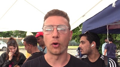Scene from Mondo Convenienza, sciopero al magazzino di Campi Bisenzio. Toscano: "Salari indecenti"