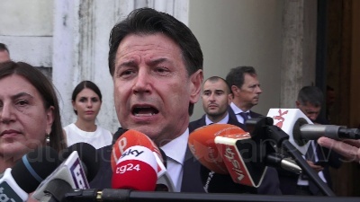 Scene from Salario minimo, Conte: "Nessuna controproposta, da governo palla in tribuna"