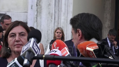 Scene from Salario minimo, Conte: "Nessuna controproposta, da governo palla in tribuna"