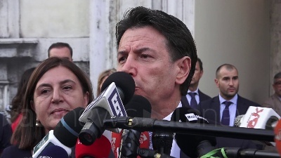 Scene from Salario minimo, Conte: "Nessuna controproposta, da governo palla in tribuna"