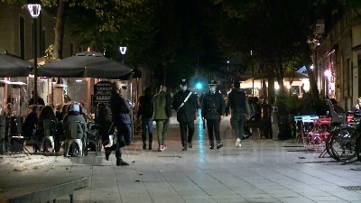 Scene from Chiuse le piazze della movida, protesta dei ristoratori a Campo de' Fiori