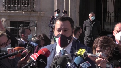 Scene from Covid, Salvini: "Mia speranza è riaprire dalla seconda metà di aprile le città 'tranquille'"
