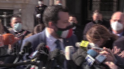 Scene from Covid, Salvini: "Mia speranza è riaprire dalla seconda metà di aprile le città 'tranquille'"
