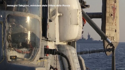 Scene from Russia, esercitazione militare nel mar Baltico: schierate 60 navi da guerra