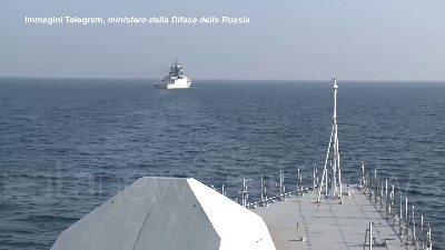 Scene from Russia, esercitazione militare nel mar Baltico: schierate 60 navi da guerra