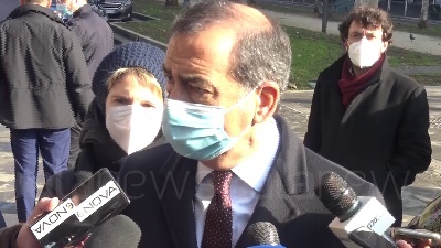 Scene from Governo, Sala: "Credo che la crisi si risolverà in pochi cambiamenti"