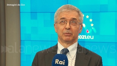 Scene from Italia, Franco: "Ci aspettiamo 25 mld tra qualche settimana"
