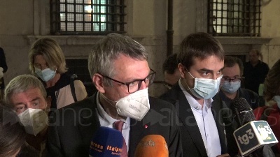Scene from Lavoro, Landini: "Salario minimo? Non ne abbiamo parlato con il Governo"