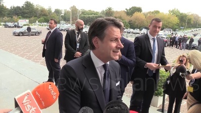 Scene from Manovra, Conte: "Meno tasse e più soldi a famiglie e imprese"