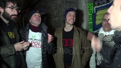 Scene from Napoli, Santori contestato si gira e se ne va
