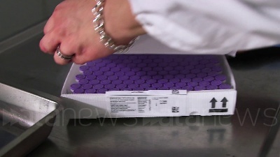 Scene from Vaccini Covid: le immagini nella farmacia dell'Ospedale di Varese