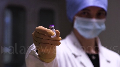 Scene from Vaccini Covid: le immagini nella farmacia dell'Ospedale di Varese