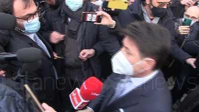 Scene from Conte: "Lavoro ad un patto di fine legislatura confido Italia viva non esca"