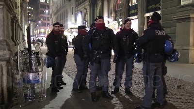 Scene from Corteo no Cpr, i manifestanti: "Sala svegliati: abbi coraggio di disobbedire"