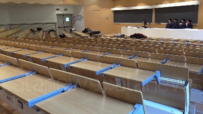 Scene from Coronavirus, la tesi di laurea al Politecnico di Milano si discute in streaming
