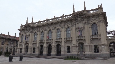 Scene from Coronavirus, la tesi di laurea al Politecnico di Milano si discute in streaming