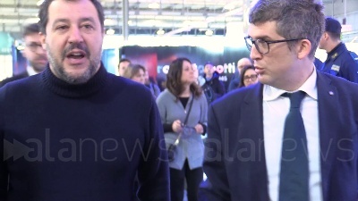 Scene from Conte, Salvini: "Conosco solo l'allenatore e il cantautore"