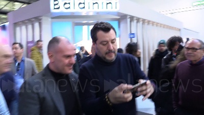 Scene from Conte, Salvini: "Conosco solo l'allenatore e il cantautore"